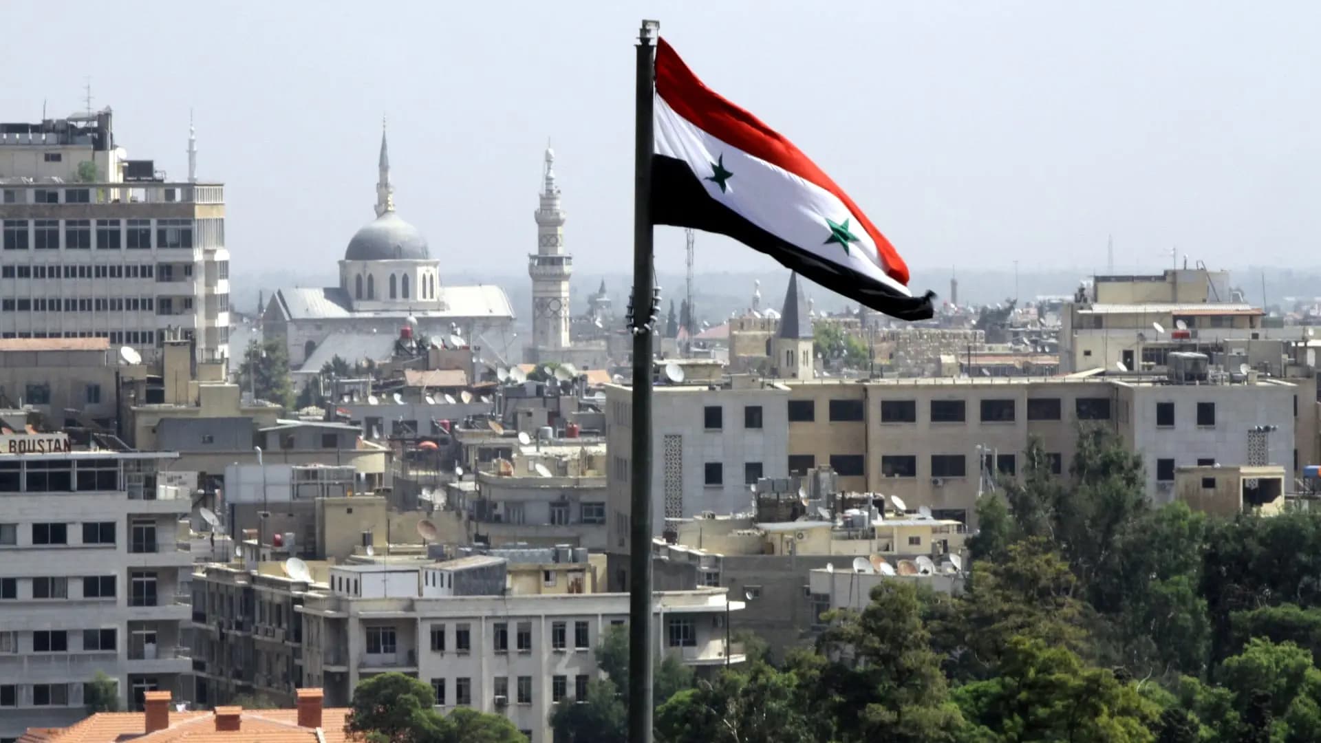 "فورين بوليسي": ما الذي ينتظر سوريا والشرق الأوسط بعد سقوط النظام؟
