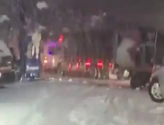 الزائر الأبيض أتى.. وهذه الطرق مقطوعة