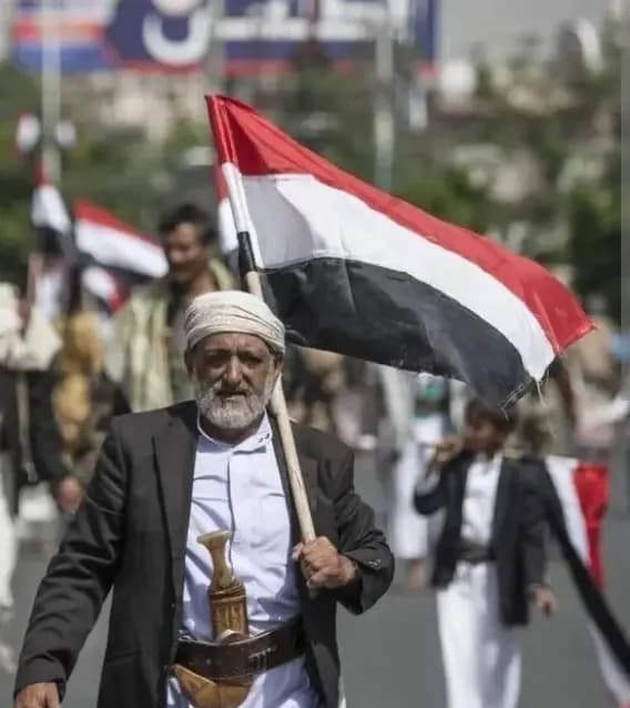 الحوثييون يعلنون إسقاط طائرة أمريكية في أجواء مأرب