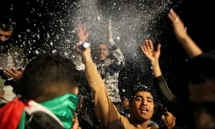ترحيب عربي ودولي بوقف إطلاق النار في غزة