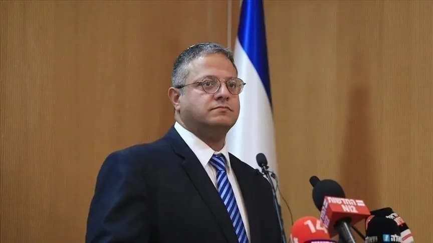 "أنا أحب نتنياهو".. بن غفير يعلن استقالته
