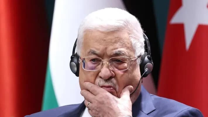 عقب اقتراح ترامب.. محمود عباس يدين