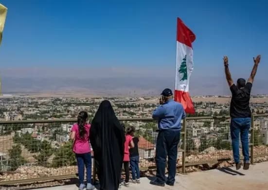 "الاتفاق سيئ".. مسؤول إسرائيلي: أهالي الجنوب سيتعاظمون من جديد