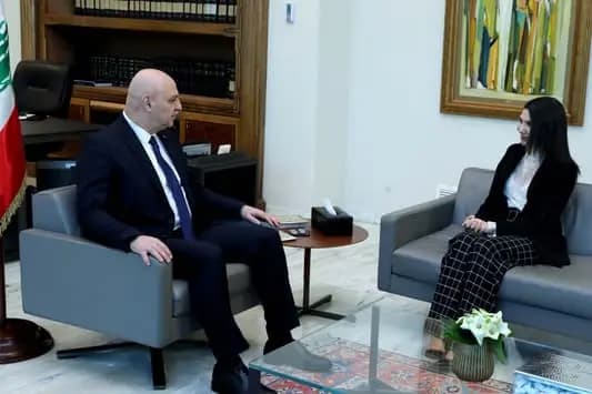 عون يلتقي الدويهي وسفيرة لبنان في الغابون