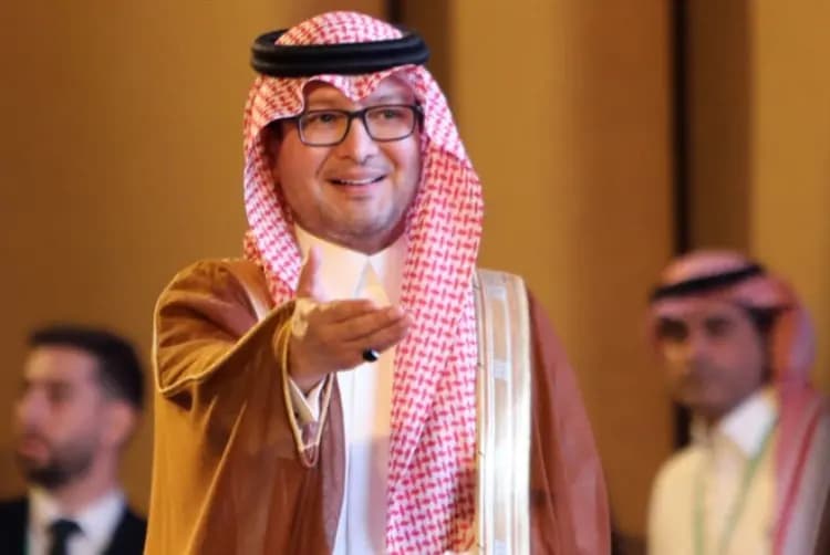 بخاري غادر لبنان.. متى سيعود؟