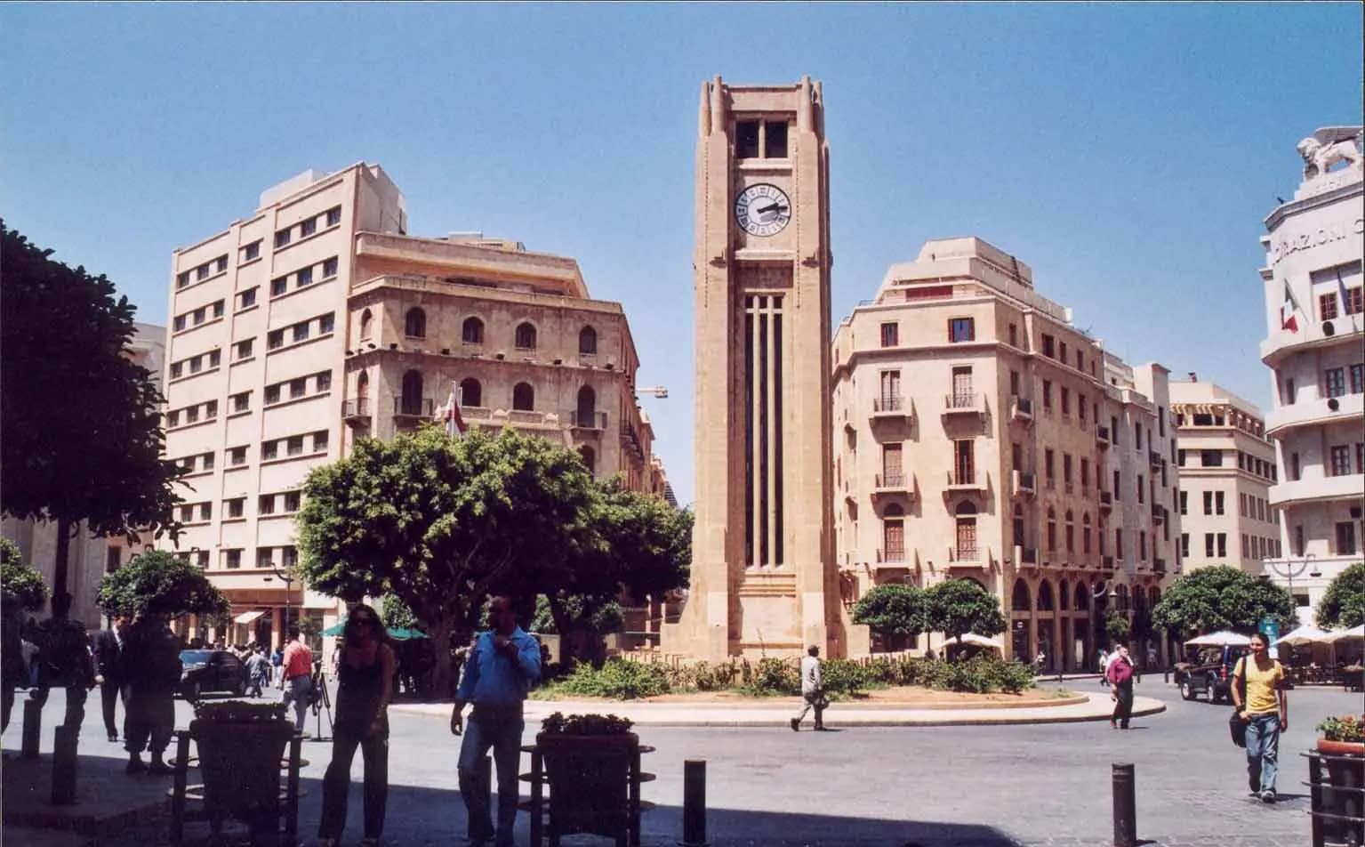 الطرقات إلى ساحة النجمة مفتوحة