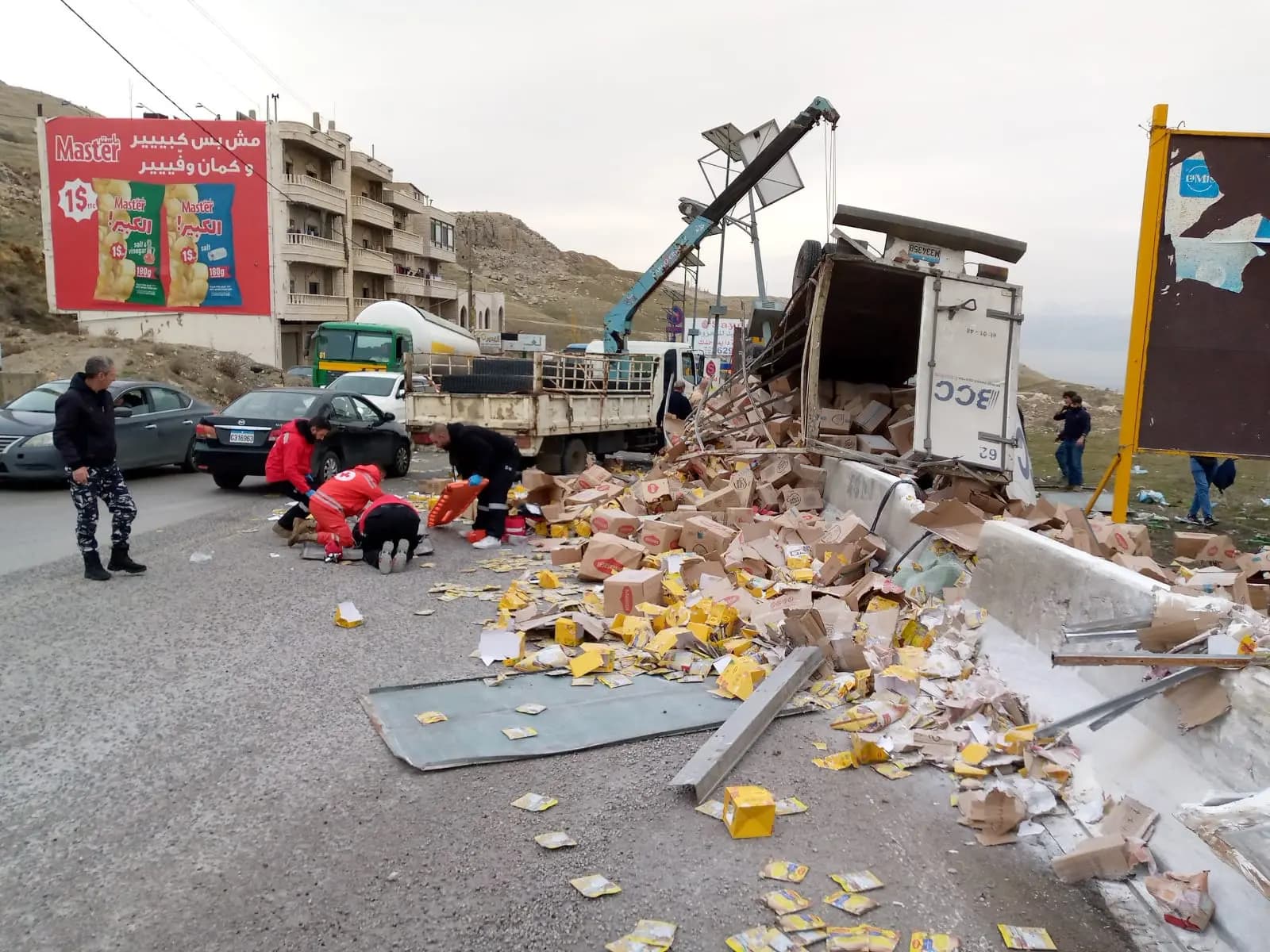 بالصور.. حادث سير مروع على طريق ضهر البيدر