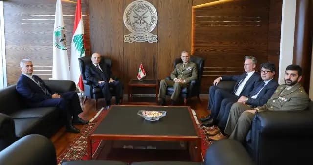 وزير الدفاع يستقبل قائد "اليونيفيل": حريصون على أقصى درجات التعاون