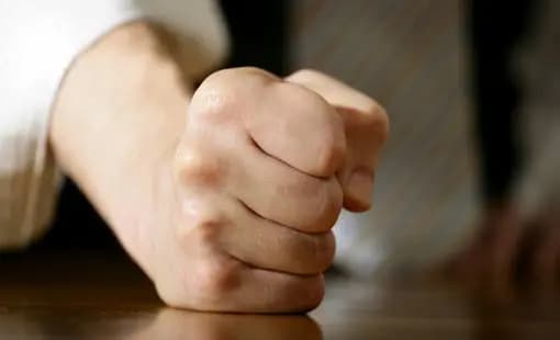 بالأرقام: شعب لبنان يتصدّر قائمة "الأكثر غضبًا"