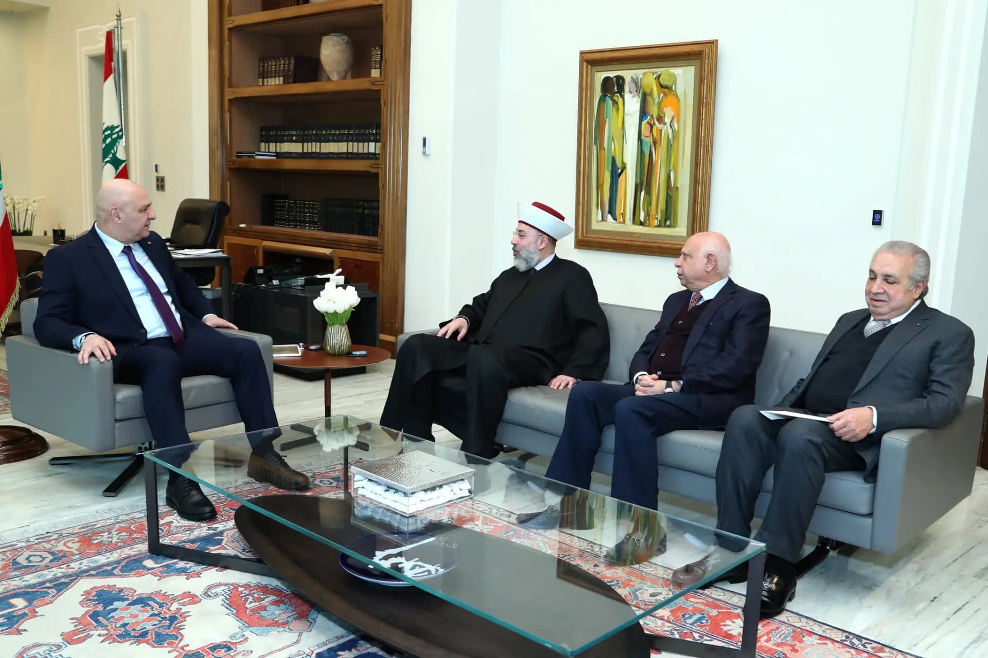وفد من دار الفتوى في بعبدا.. ودعوة لعون