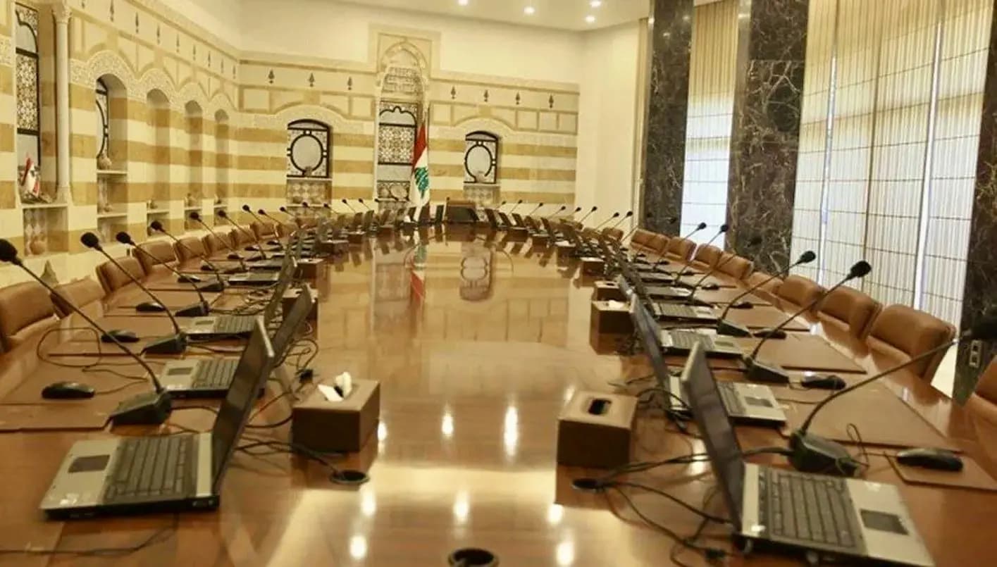 "الجلسة الأولى ".. الحكومة تقر عدداً من القرارات