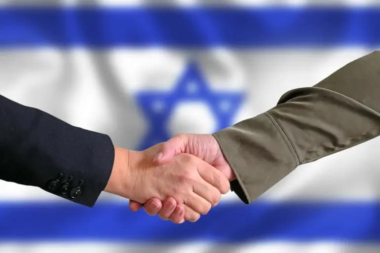 التطبيع.. أن تبتلع إسرائيل لبنان