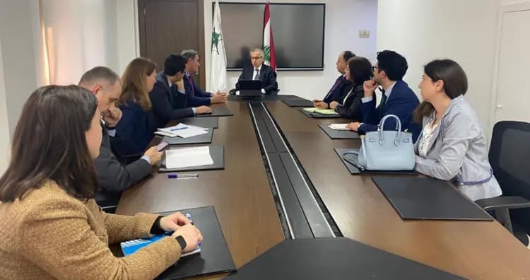 اجتماع مثمر بين وزارة الاقتصاد وصندوق النقد