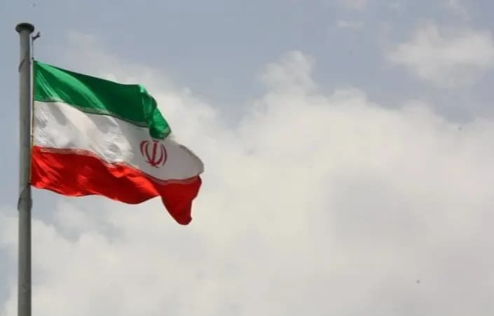 في الطريق إلى ضرب إيران