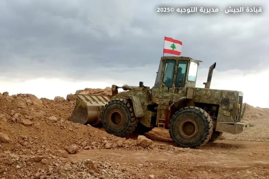 بالصور.. الجيش يغلق معابر غير شرعية في الهرمل