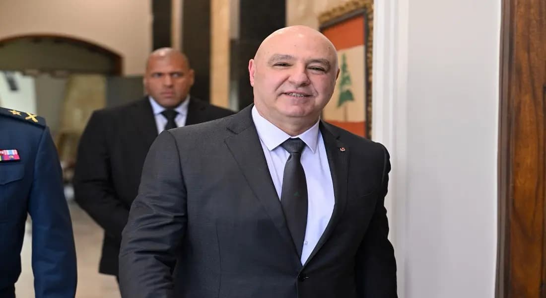 قادمًا من باريس.. الرئيس عون يعود إلى لبنان