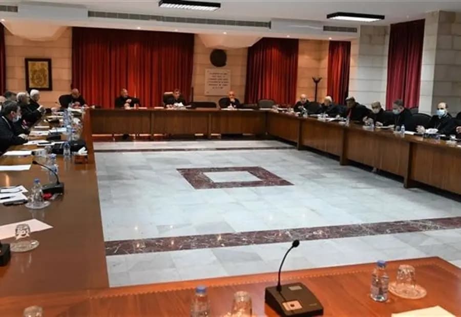 دعوة من المطارنة الموارنة إلى الحكومة