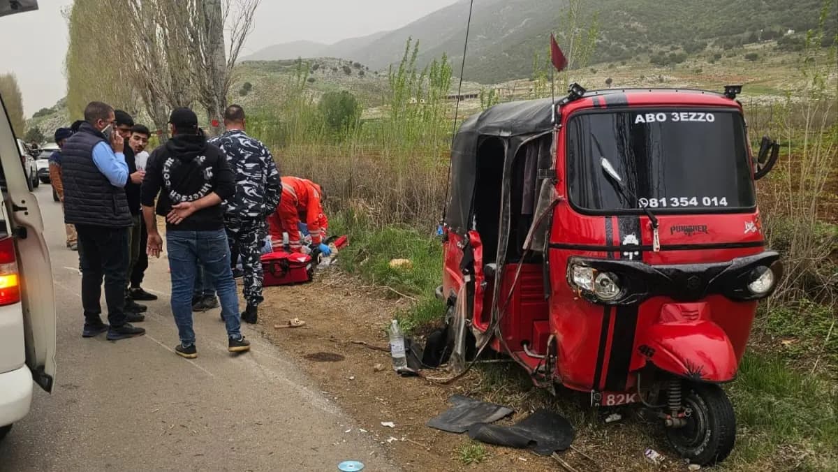 إصابات في حادث سير على طريق عانا – عميق