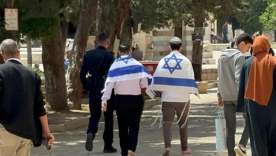 فصحهم عدوان.. والأقصى يواجه غزواً يومياً بـ30 فوجاً