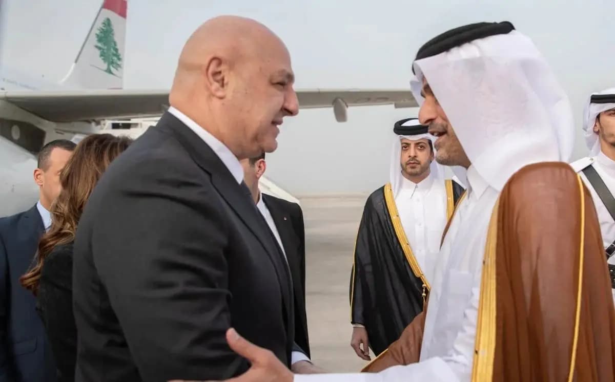 "الدعم القطري سيستمر بشرط".. هذا ما أعلنه عون من الدوحة