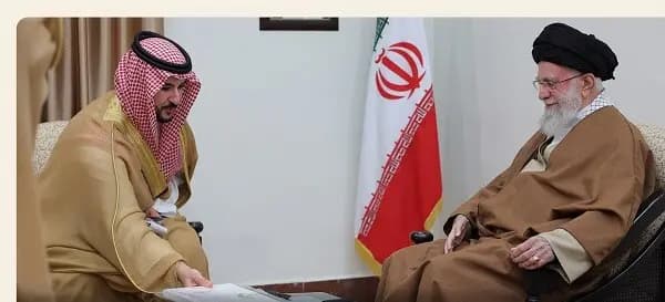 من الملك سلمان إلى خامنئي.. جسور دبلوماسية تُبنى