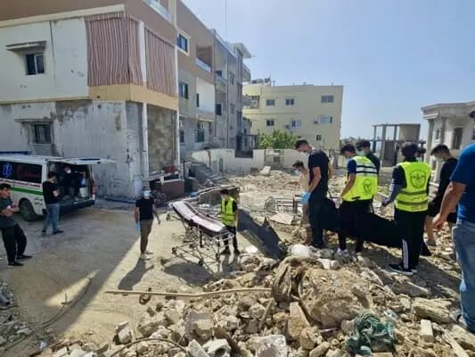 انتشال جثمان مسعف في دير قانون الجنوبية