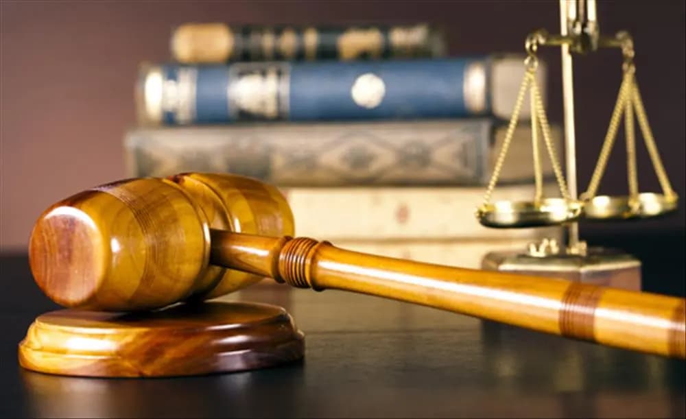 "بمعرفة والدتهن وأفراد العائلة".. يتحرش ببناته القاصرات