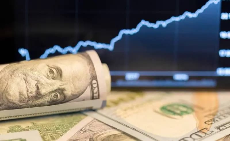الدولار إلى صعود... وإليكم سيناريو المرحلة المقبلة!