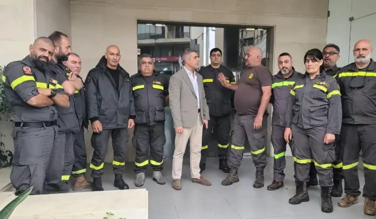 العميد فرح متفقدًا نقاط تمركز عناصر الدفاع المدني: لتقديم المساعدة الفورية للناخبين