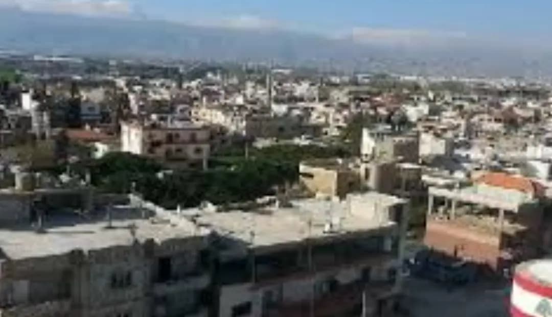 مديرُ مدرسةٍ يطلقُ النيران على الأطفال في بلدةٍ بقاعية!