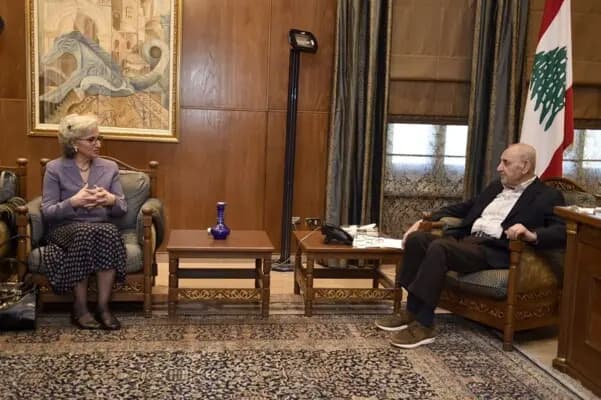 "شؤون تربوية".. بين بري وكرامي