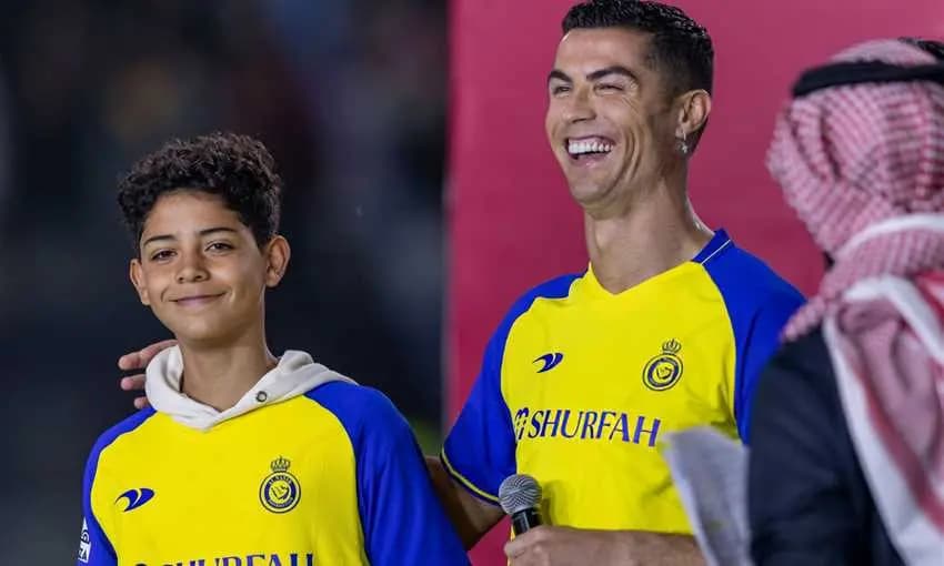 على خطى والده.. نجل كريستيانو رونالدو إلى منتخب البرتغال