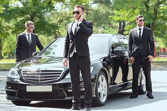 أكثر 5 زعماء لا يمكن الاقتراب منهم.. من بينهم شخصية عربية