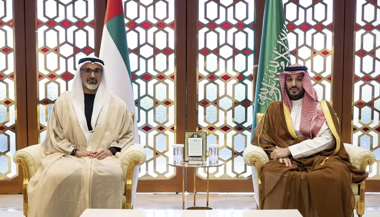 لقاء بين وليي عهد الإمارات والسعودية.. تعزيز الشراكة لمستقبل خليجي مزدهر
