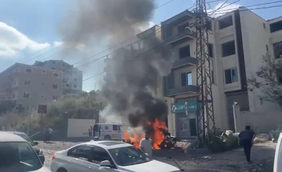 غارة على عين بعال