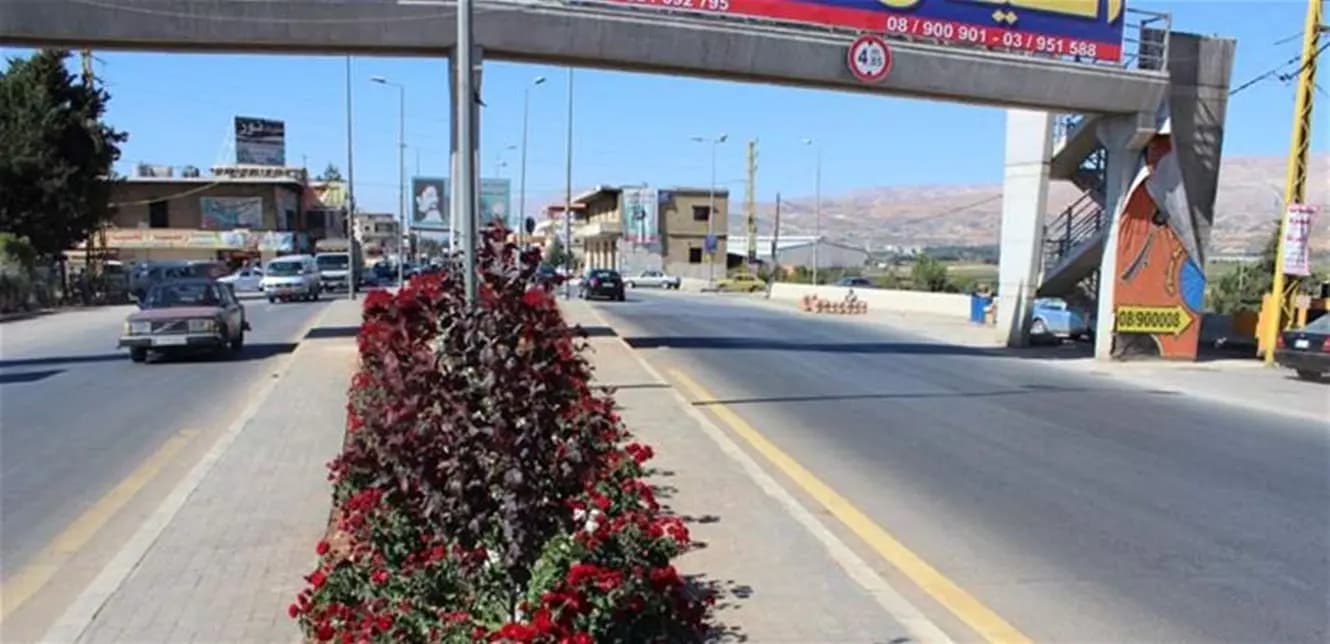 على أوتستراد زحلة.. عثر عليه جثة