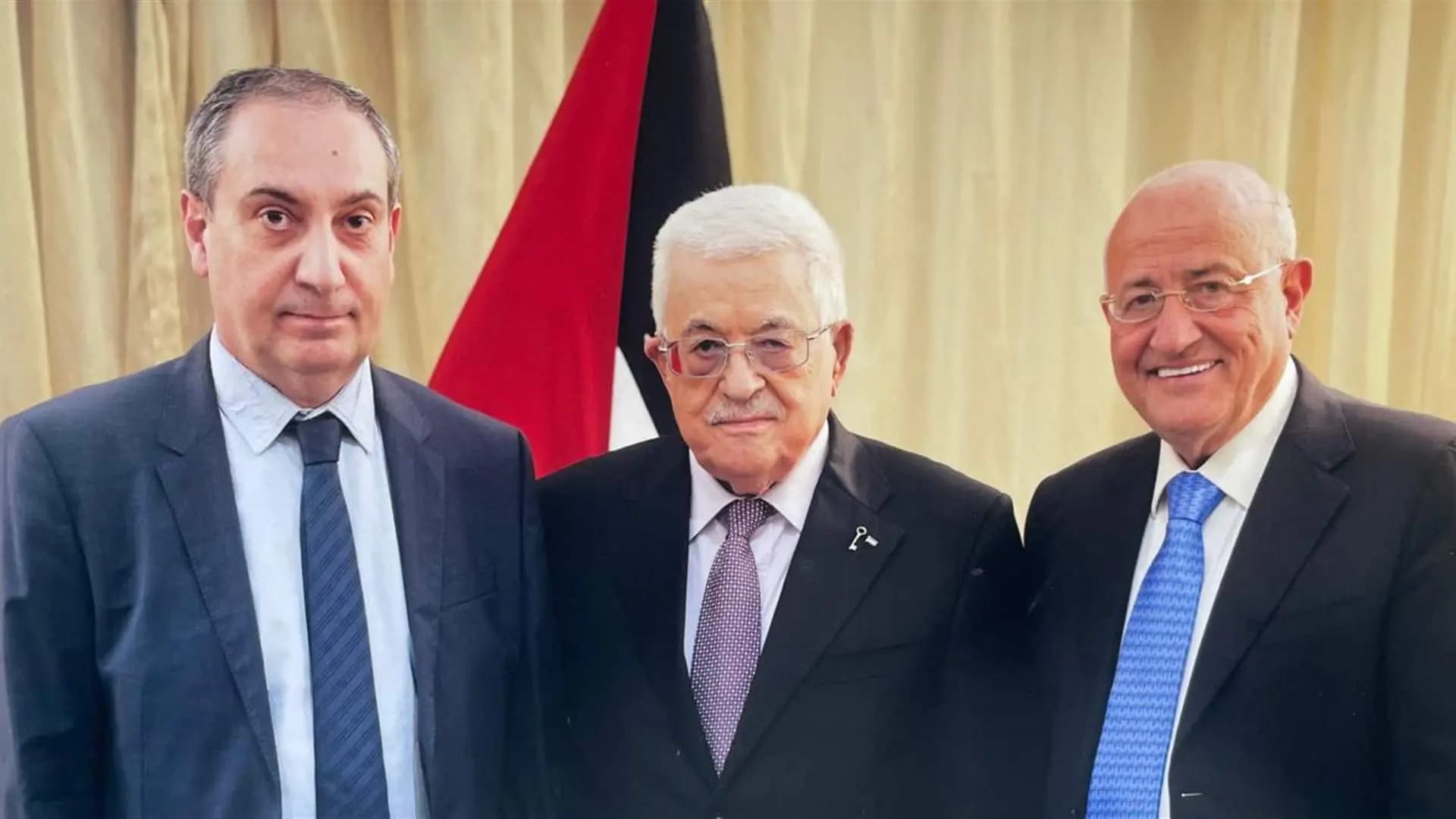 عباس يستقبل العريضي ممثلاً جنبلاط
