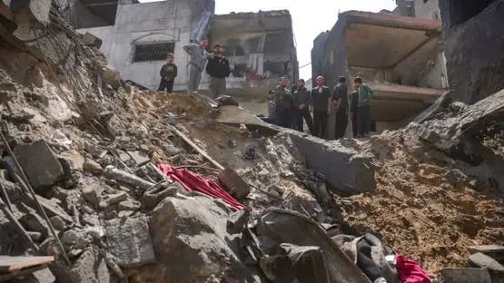 مفاوضات غزة تتعقد.. ونتنياهو يعيد الوفد المفاوض