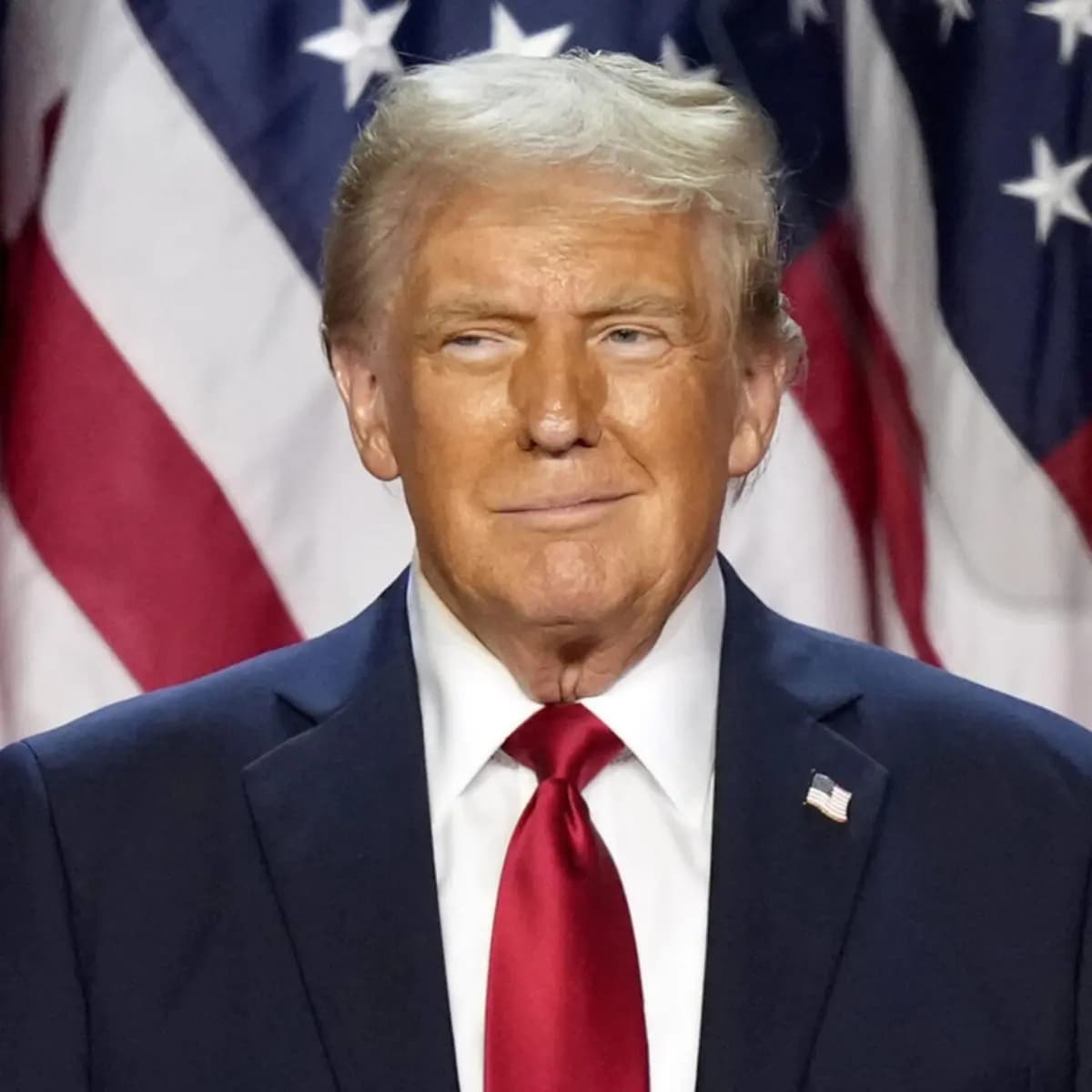 نصيحة "مضحكة" من ترامب إلى ماكرون!