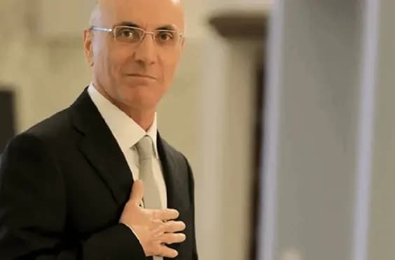 الحجار يهنئ قوى الأمن بعيدها الـ164