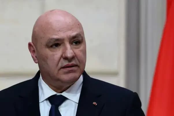 عون إلى الأردن غدًا