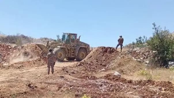 الجيش يزيل خرقًا إسرائيليًا