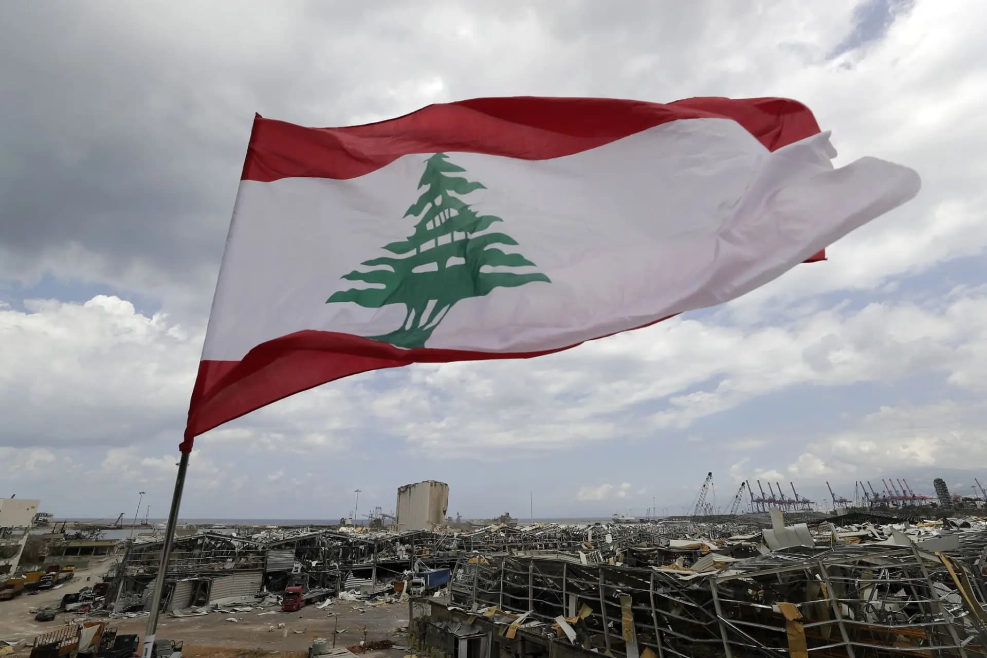 الجماهيرية اللبنانية إلى أين هذه المرة؟