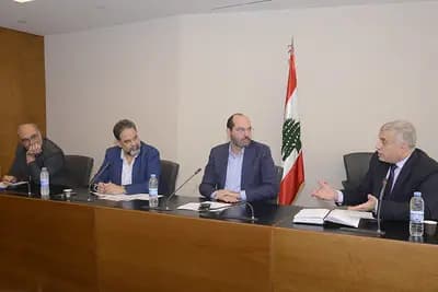 لجنة التربية تقر قانونين هامين.. وبُشرى للمتعاقدين في التعليم المهني