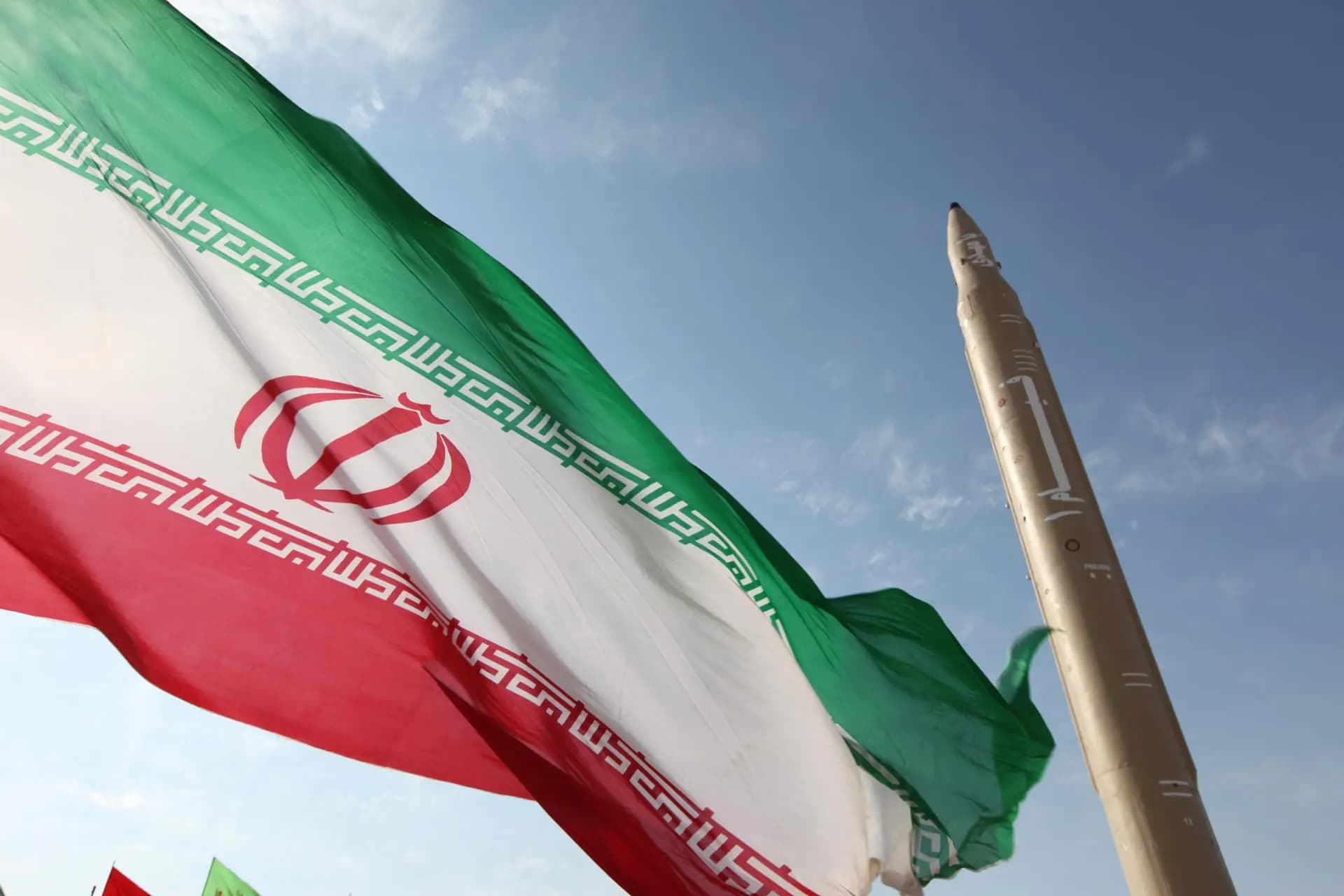 إيران تحذر: رد ساحق وبدون خطوط حمراء على أي عدوان جديد