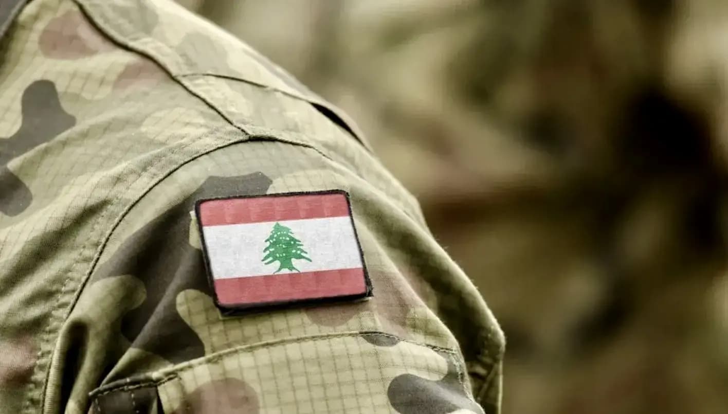 طوافات الجيش اللبناني تُساهم في إخماد حرائق اللاذقية