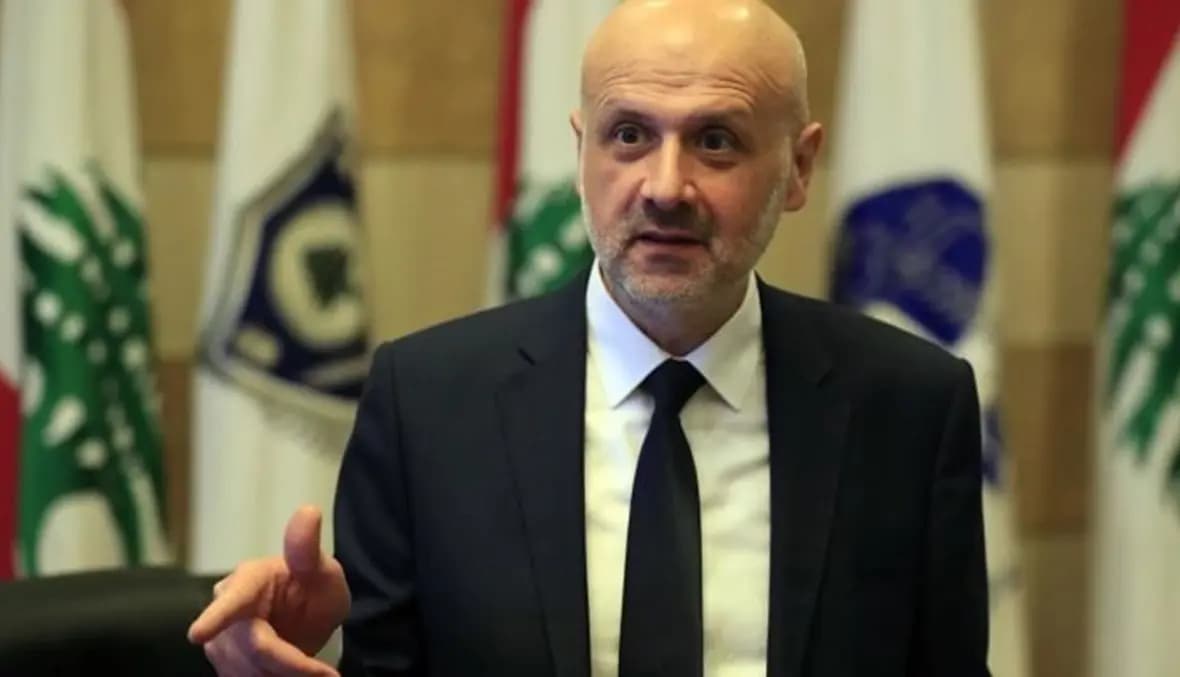مولوي يُعلنُ عن مقرراتٍ لإنقاذ المساجين...إليكم التفاصيل