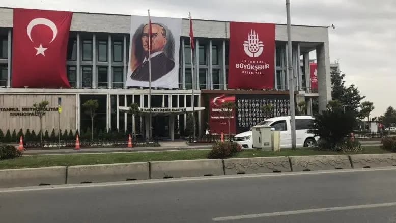اعتقال رئيس بلدية إسطنبول