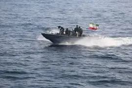 إيران تحتجز ناقلة نفط أجنبية.. ماذا في التفاصيل؟