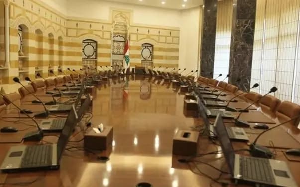 خلال الجلسة.. اعتراض "القوات" يوقف التعيينات
